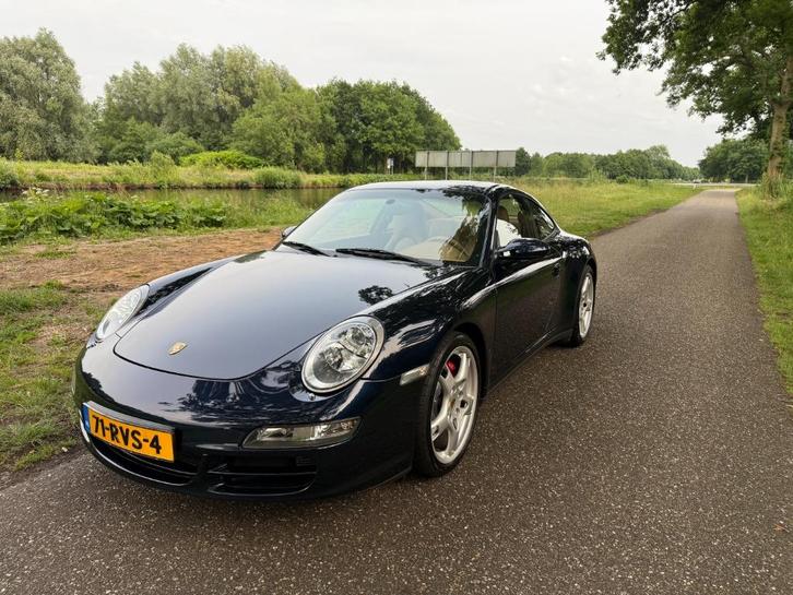 Porsche 911 3.8 Carrera 4S Coupe AUT 2005 Blauw, Auto's, Porsche, Bedrijf, 4x4, ABS, Airbags, Airconditioning, Alarm, Boordcomputer