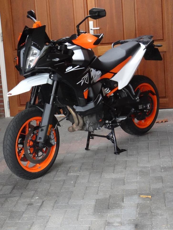 KTM SMT 890 zeer compleet, Motoren, Motoren | KTM, Particulier, Toermotor, meer dan 35 kW, 2 cilinders, Motorrijbewijs A, ABS