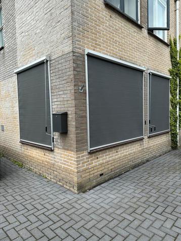 Nette Screens Zonwering beschikbaar voor biedingen
