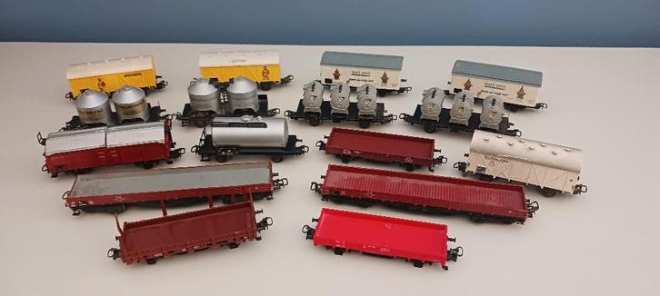 Marklin: 16 diverse goederenwagons, Hobby en Vrije tijd, Modeltreinen | H0, Gebruikt, Wagon, Wisselstroom, Märklin, Ophalen of Verzenden