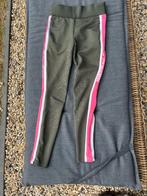 Paardenpraattv broek, Dieren en Toebehoren, Paarden en Pony's | Overige Paardenspullen, Ophalen of Verzenden, Zo goed als nieuw