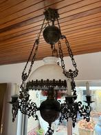 Antieke hanglamp met glazen kap en kandelaars, Antiek en Kunst, Antiek | Lampen, Ophalen of Verzenden