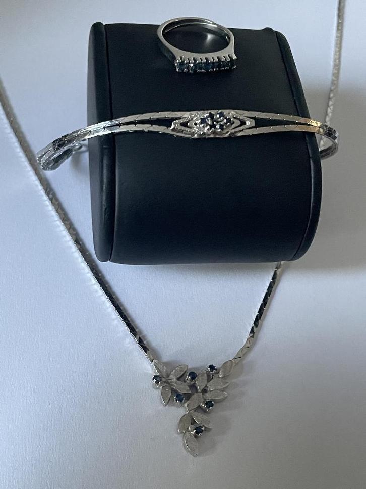 Prachtige zilveren vintageset met saffier edelstenen, Sieraden, Tassen en Uiterlijk, Kettingen, Zo goed als nieuw, Zilver, Ophalen of Verzenden