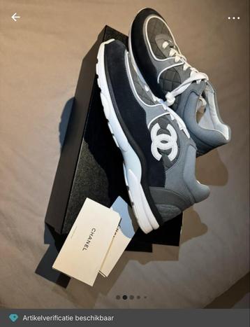 Chanel Sneakers Maat 45 - Zo Goed Als Nieuw beschikbaar voor biedingen
