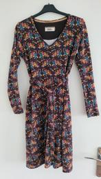 Jurk Buenos Aires 4 Funky Flavours mt S, Kleding | Dames, Bruin, Ophalen of Verzenden, Zo goed als nieuw, Knielengte