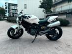 Ducati Monster 696 Parel wit, Motoren, 2 cilinders, Motorrijbewijs A, Particulier, Meer dan 35 kW