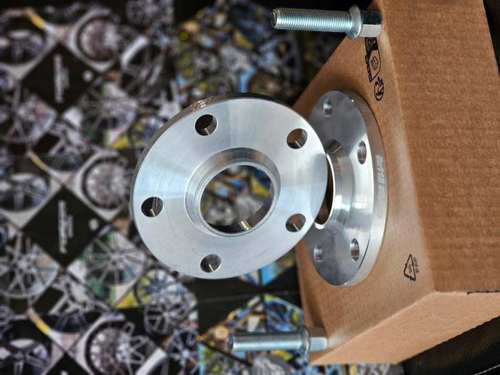 Spoorverbreders spacers Vw Golf 8 5x112 57,1 10mm, Auto diversen, Tuning en Styling, Ophalen of Verzenden