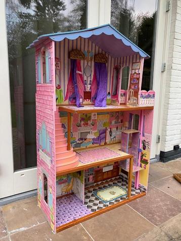 POPPENHUIS (Kidkraft) beschikbaar voor biedingen