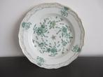 Klassiek Meissen porselein bord, bloemen, groen en goud, Ophalen of Verzenden