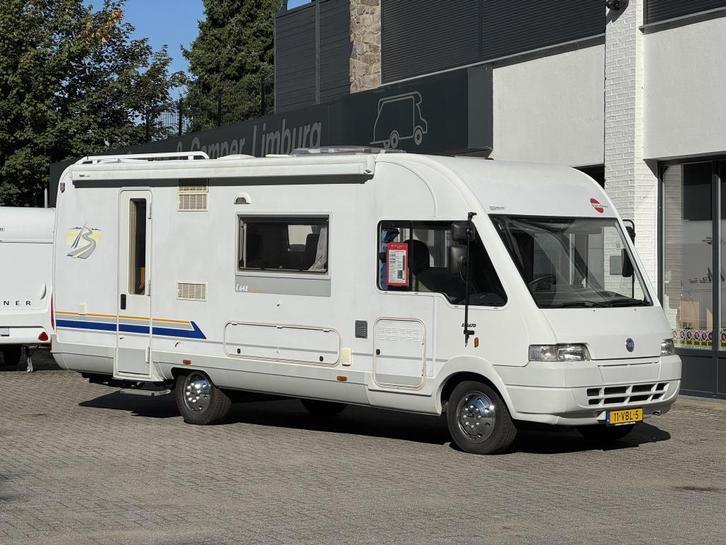 Bürstner Elegance 642 I , Unieke Camper !, Caravans en Kamperen, Campers, tot en met 4, Integraal, Bürstner, Diesel, Handgeschakeld