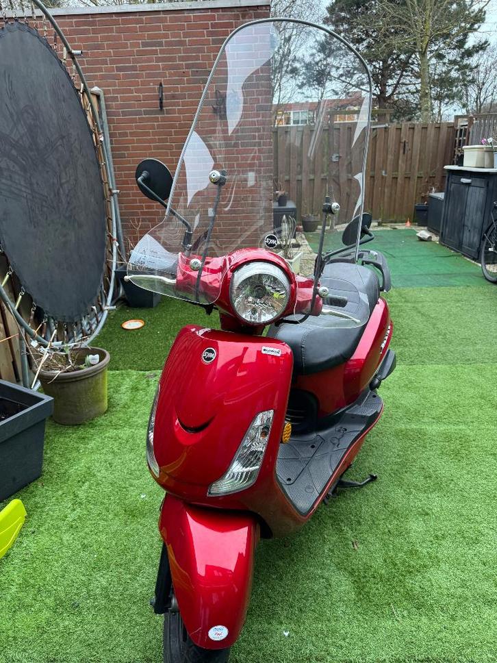 Sym fiddle 2, Fietsen en Brommers, Scooters | SYM, Gebruikt, Fiddle, Maximaal 25 km/u, Benzine, Ophalen