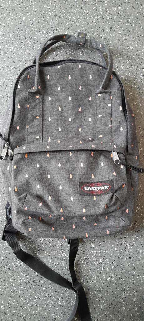 Eastpak rugzak meisje ~ grijs met koperkleurige druppels, Sieraden, Tassen en Uiterlijk, Tassen | Rugtassen, Nieuw, Eastpak, 30 tot 45 cm