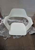 Muse Chair Radius 60x56x79cm, Huis en Inrichting, Stoelen, -, -, Ophalen of Verzenden, Zo goed als nieuw