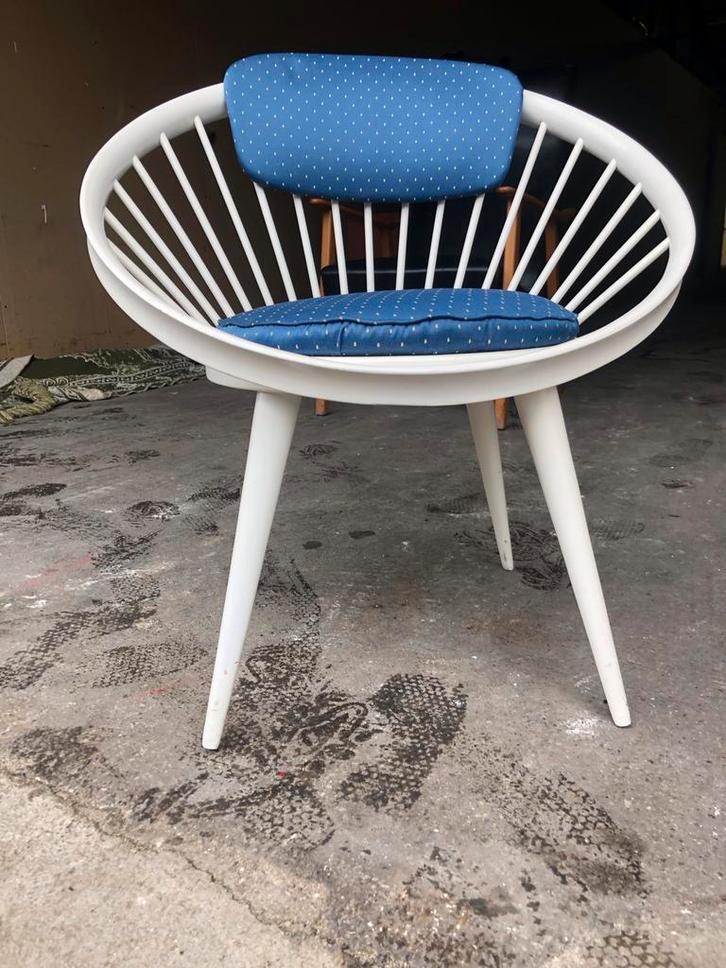 Vintage Witte Stoel circle chair yngve Ekstrom 1958 Zweden, Huis en Inrichting, Stoelen, Gebruikt, Eén, Hout, Wit, Ophalen of Verzenden