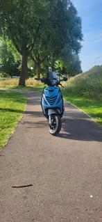 Piaggio zip, Fietsen en Brommers, Scooters | Piaggio, Ophalen of Verzenden, Zo goed als nieuw, Zip
