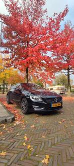 Mooie Volvo V60 Plugin Hybride 283PK, Auto's, Automaat, Leder, Stationwagon, Vierwielaandrijving