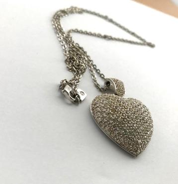 Mooie Swarovski ketting met grote kristallen hart hanger beschikbaar voor biedingen