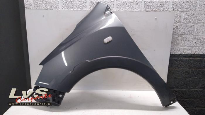 Scherm links-voor van een Dacia Dokker (TEKPV), Auto-onderdelen, Carrosserie en Plaatwerk, Dacia, Gebruikt, 3 maanden garantie