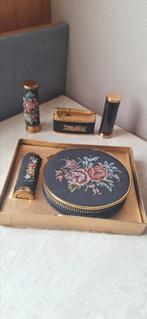 Vintage petit point poederdoos aansteker lipstick, Antiek en Kunst, Ophalen of Verzenden