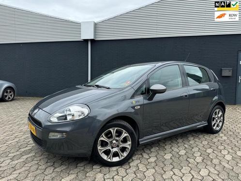 Fiat Punto Evo 0.9 TwinAir Young, AIRCO, NW APK, NAP, Auto's, Fiat, Bedrijf, Te koop, Punto EVO, ABS, Airbags, Airconditioning