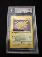 Zapdos Holo Fossil 1ST Edition BGS 9, Ophalen of Verzenden, Losse kaart, Zo goed als nieuw