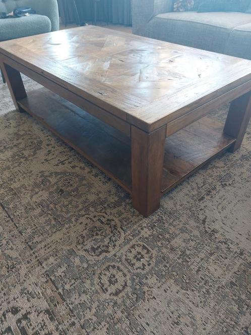 Mooie teakhouten salontafel kwaliteit Riviera maison, Huis en Inrichting, Tafels | Salontafels, Zo goed als nieuw, Minder dan 50 cm