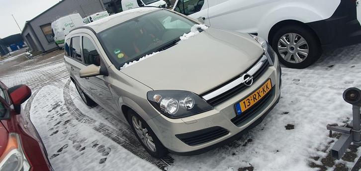 Keurig nette Opel Astra 1.6 16 St.wgn. 2005 Grijs, Auto's, Opel, Particulier, Astra, Cruise Control, Isofix, Benzine, B, Stationwagon