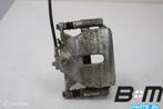 Remklauw linksvoor VW Golf 7 5drs 8V0615123, Gebruikt