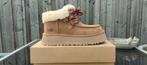 Uggs Funkarra Cabin Cuff - Chestnut, Kleding | Dames, Schoenen, UGG, Bruin, Nieuw, Ophalen of Verzenden