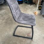 Eetkamerstoel Kuipstoel Luxe Suede Stof Grijs, Huis en Inrichting, Stoel, Stoel, Ophalen of Verzenden, Zo goed als nieuw