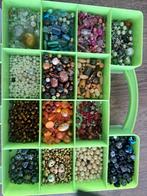 Sieraden maak doos met bedeltjes en sluitingen, Ophalen