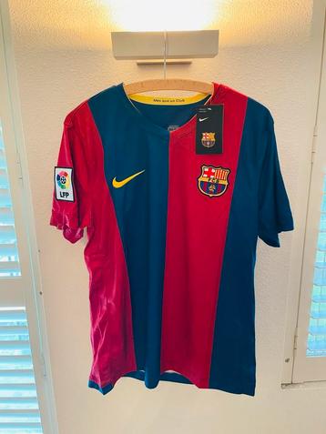 Retro Messi Voetbalshirt beschikbaar voor biedingen