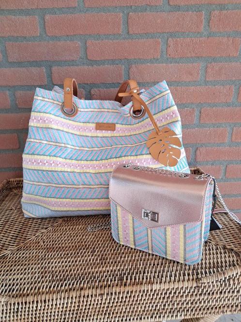 NIEUWE strandtas/weekendtas en schoudertas van BULAGGI., Sieraden, Tassen en Uiterlijk, Tassen | Damestassen, Nieuw, Overige typen