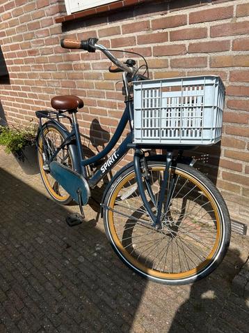 Stoere 26 inch meidenfiets met mand! beschikbaar voor biedingen