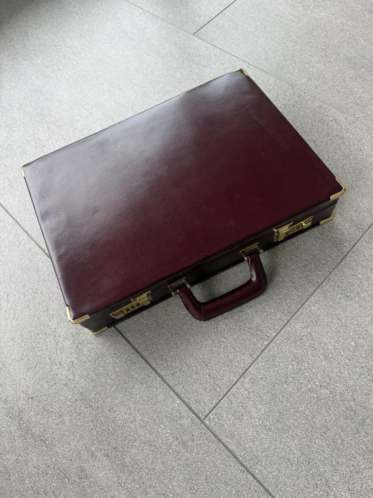 Leren Aktetas / Aktentas - Bruin, 40 tot 60 cm, 30 cm of meer, Gebruikt, Bruin