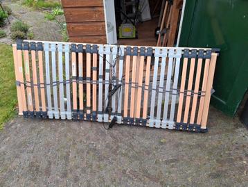 2 verstelbare lattenbodems 80 x 196 cm beschikbaar voor biedingen