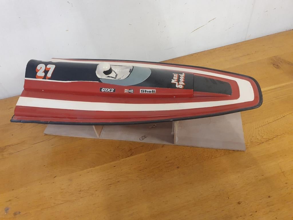 Maxi sport modelbouw boot retro, Hobby en Vrije tijd, Modelbouw | Boten en Schepen, Ophalen of Verzenden, Zo goed als nieuw