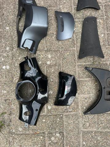 Vespa sprint onderdelen te koop beschikbaar voor biedingen
