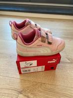 Roze Puma sneakers courtflex v2 V inf maat 26, Meisje, Puma, Ophalen of Verzenden, Gebruikt