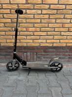 Story lux inklapbare step(grotere wieltjes), Fietsen en Brommers, Steps, Ophalen, Zo goed als nieuw, Gewone step