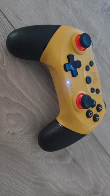 draadloze nintendo switch controller beschikbaar voor biedingen