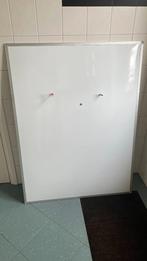 Magnetisch White board    Merk: Staples Ca 1,20 cm Ca 90 cm, Ophalen, Overige typen