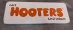 Vintage café Hooters Amsterdam bord reclamebord wandbord, Verzamelen, Merken en Reclamevoorwerpen, Ophalen of Verzenden, Gebruikt