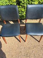 Twee vintage retro eetkamerstoelen zwart 1960s, Ophalen of Verzenden, Huis en Inrichting