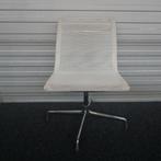 Vitra EA 106 Design Stoel | Vergaderstoel | Draaibaar  | Wit, Gebruikt, Wit, Ophalen of Verzenden, Metaal
