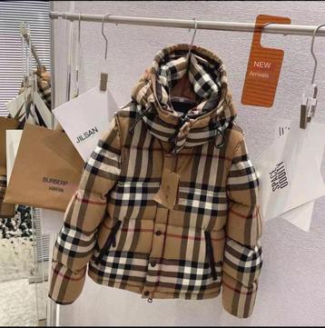 Burberry Jas/bodywarmer beschikbaar voor biedingen