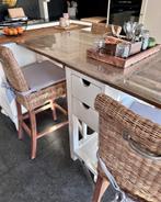 Riviera Maison Wooster Street bartafel + 4 rieten barstoelen, Huis en Inrichting, Ophalen, Gebruikt, 50 tot 100 cm, Landelijk