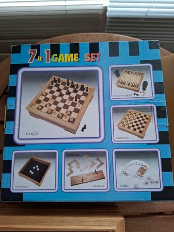 Mooie 7 game set compleet beschikbaar voor biedingen