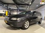 Volvo V70 2.4 Bi-Fuel/7 persoons/Schuifdak/Trekhaak/Leder/Ap, Voorwielaandrijving, Stoelverwarming, Leder en Stof, Zwart