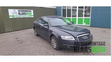 Buitenspiegel rechts van een Audi A6 beschikbaar voor biedingen